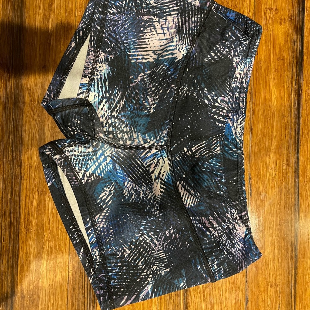 Midnight oil Fleo shorts